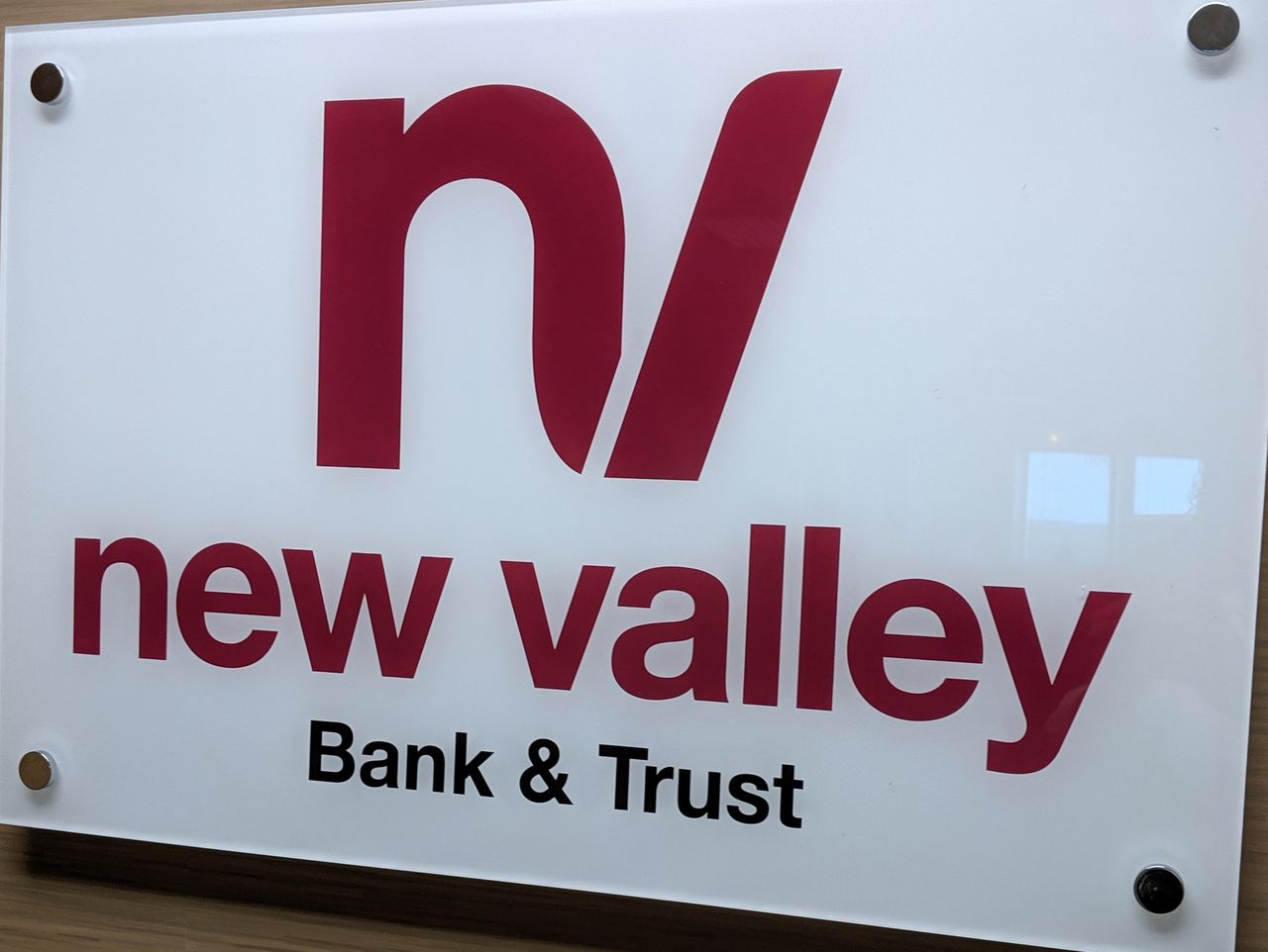 VALLEY BANK-TRUST CO